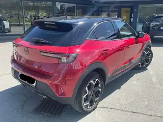 Vehicle image thumbnail, number 4