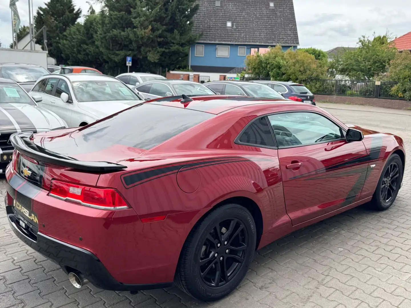 Vehicle image, number 12