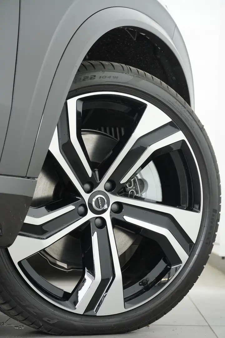 Vehicle image, number 9