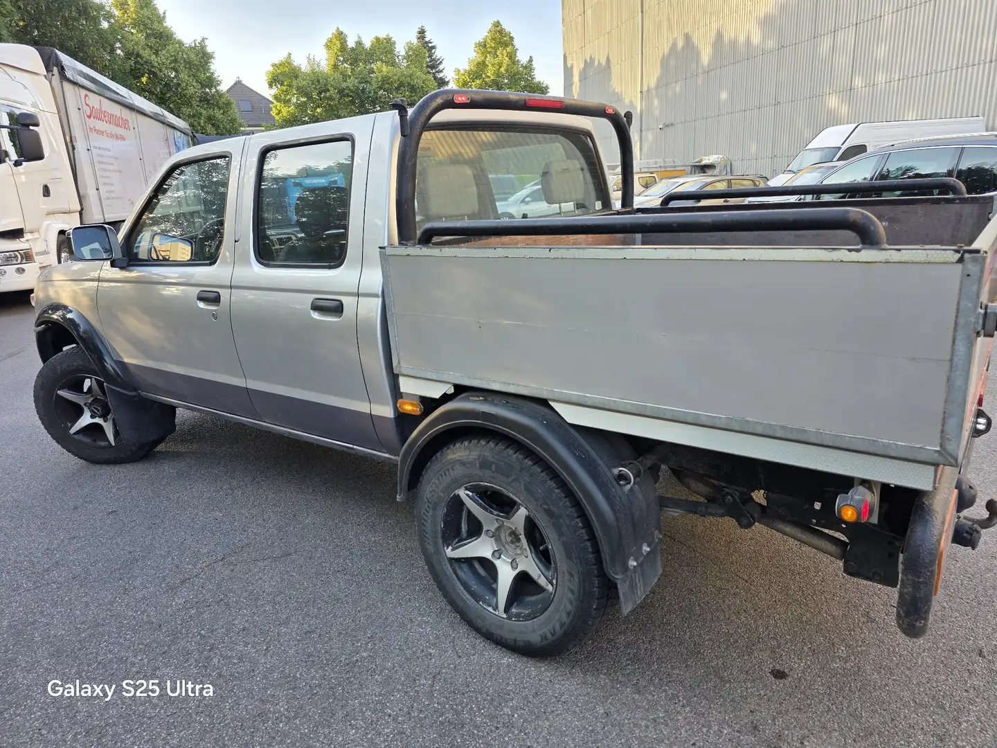 Vehicle image, number 8