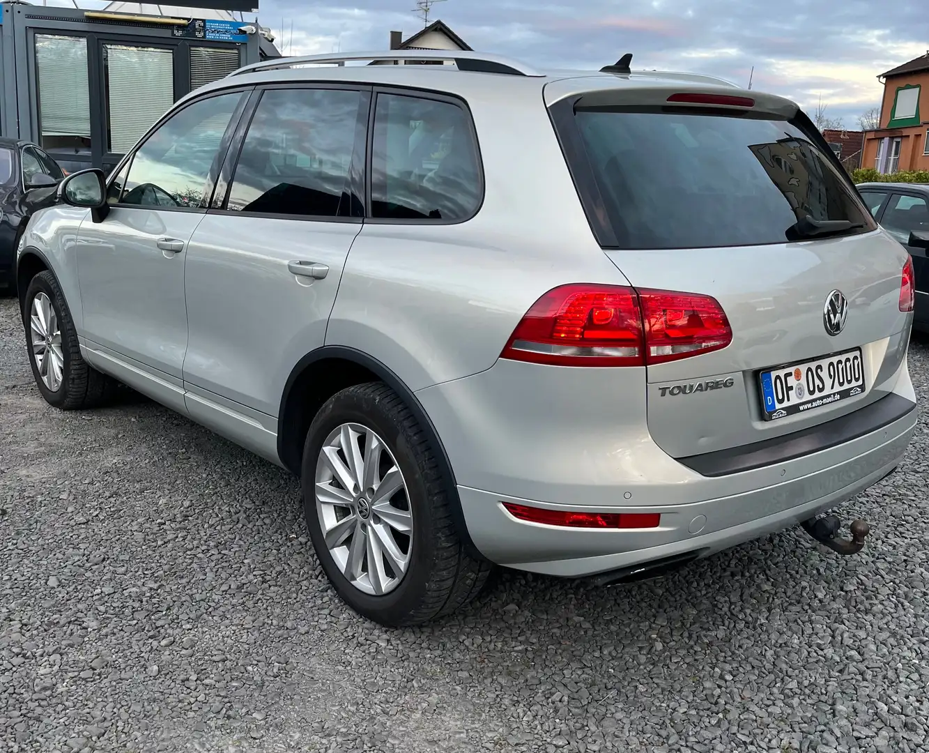 Vehicle image, number 8