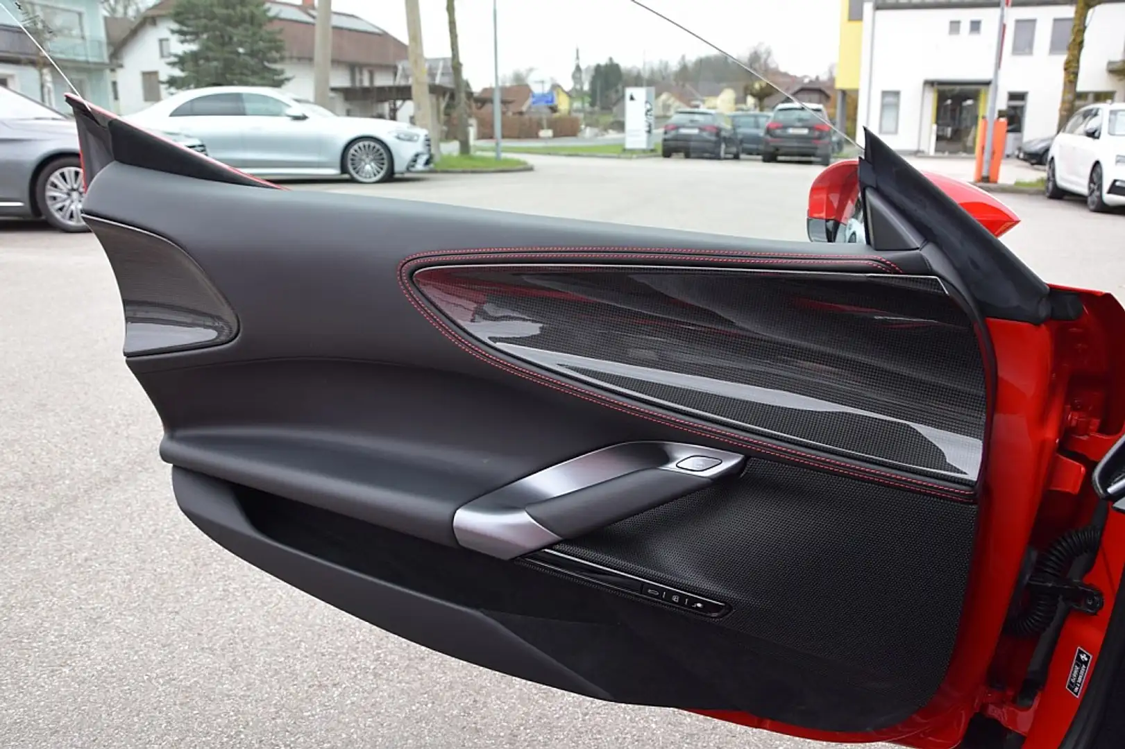 Vehicle image, number 9