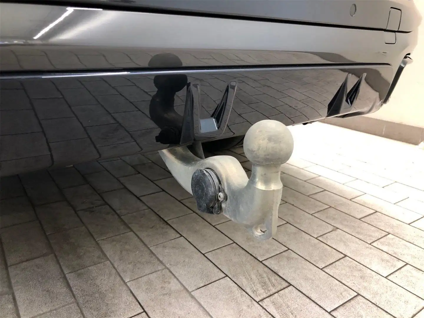 Vehicle image, number 11