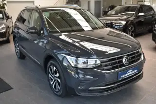 Vehicle image thumbnail, number 5