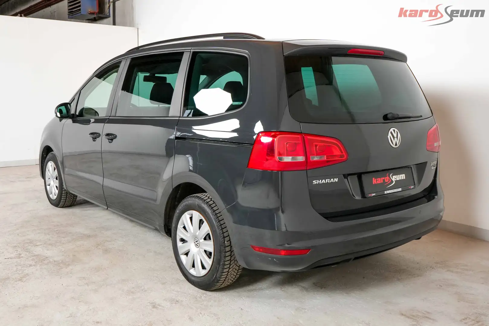 Vehicle image, number 7