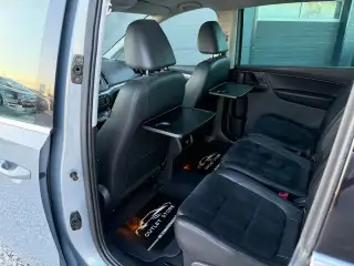 Vehicle image thumbnail, number 12