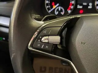 Vehicle image thumbnail, number 15