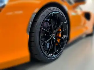 Vehicle image thumbnail, number 6