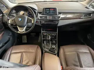 Vehicle image thumbnail, number 7