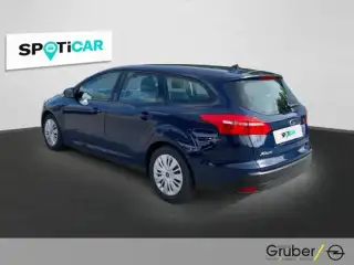 Vehicle image thumbnail, number 7