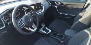 Vehicle image thumbnail, number 4