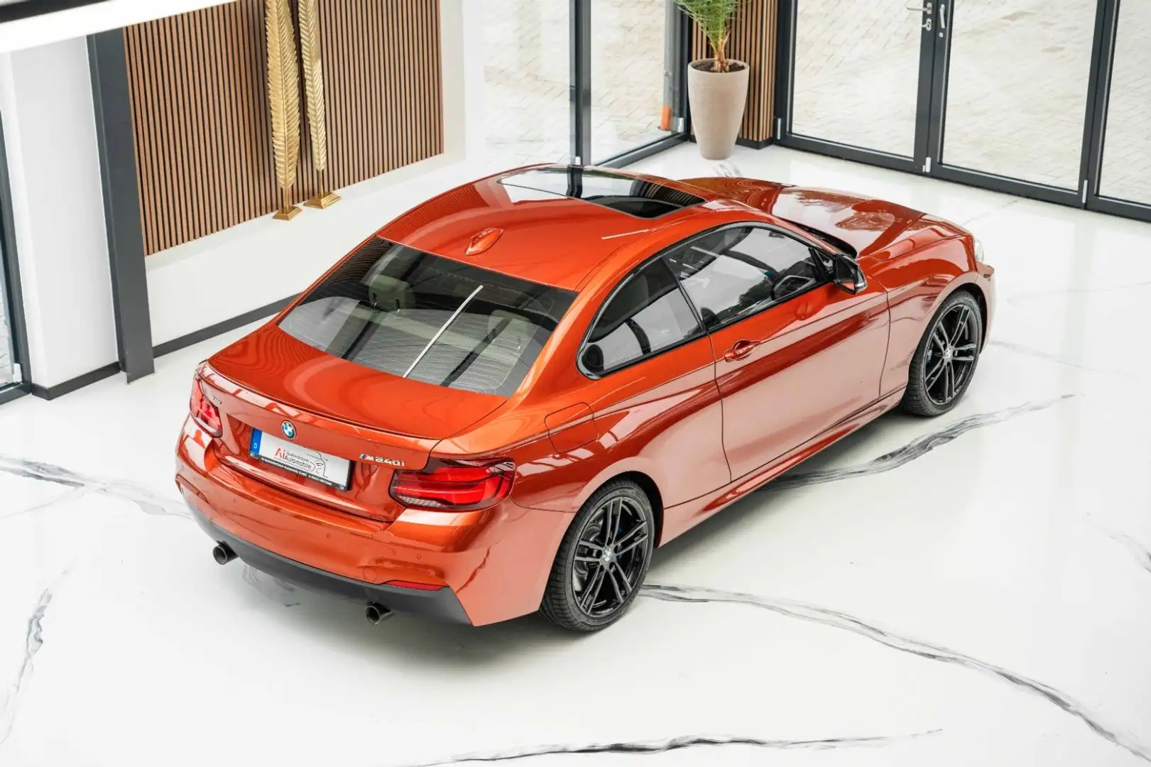 Vehicle image, number 6