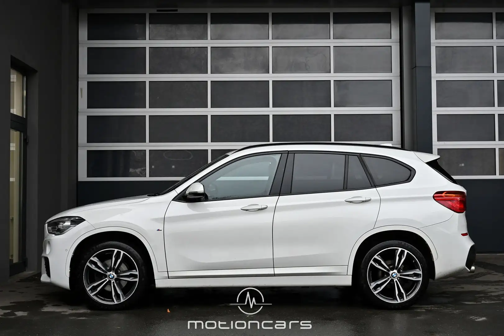 Vehicle image, number 6