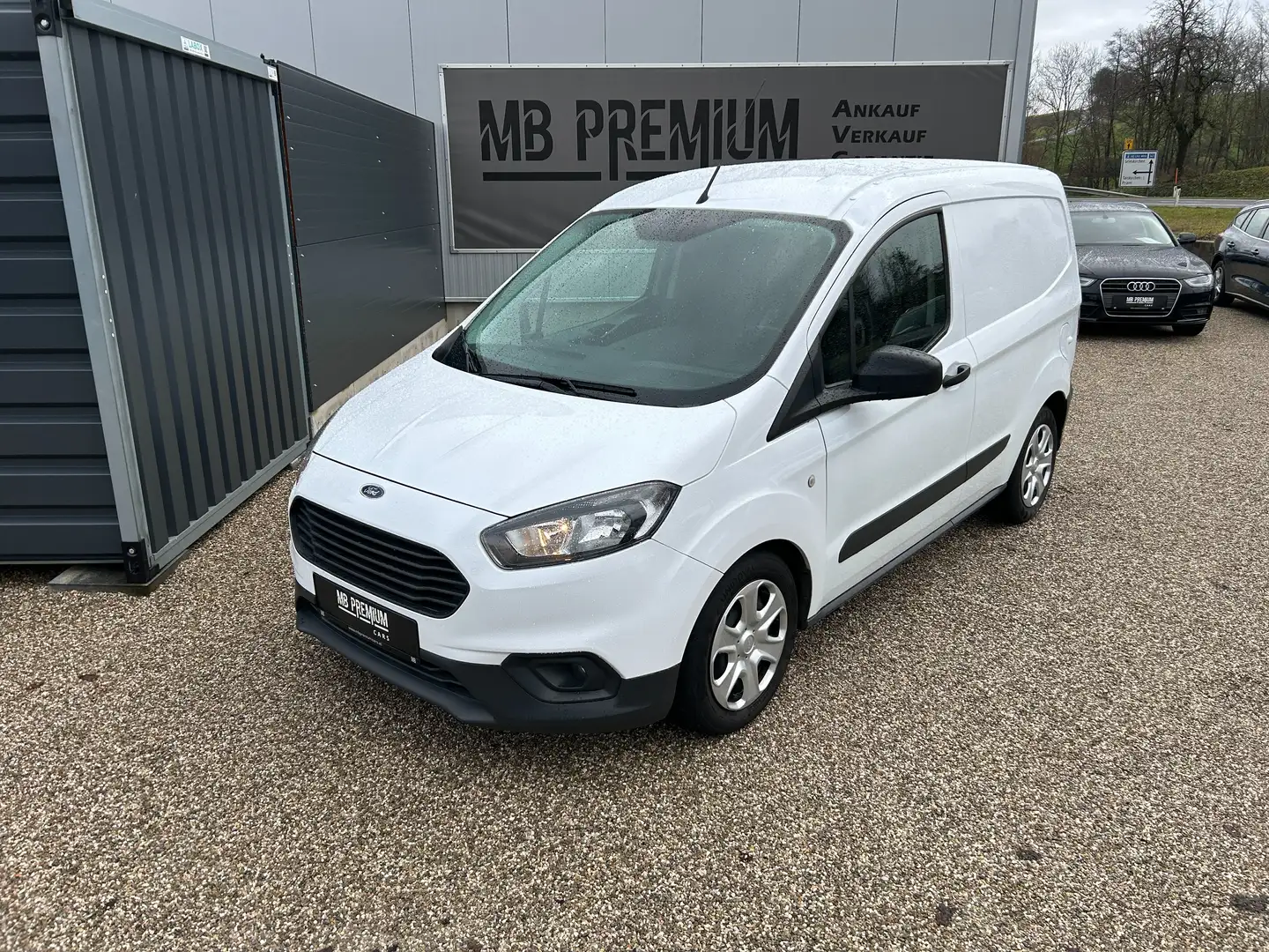 Vehicle image, number 1