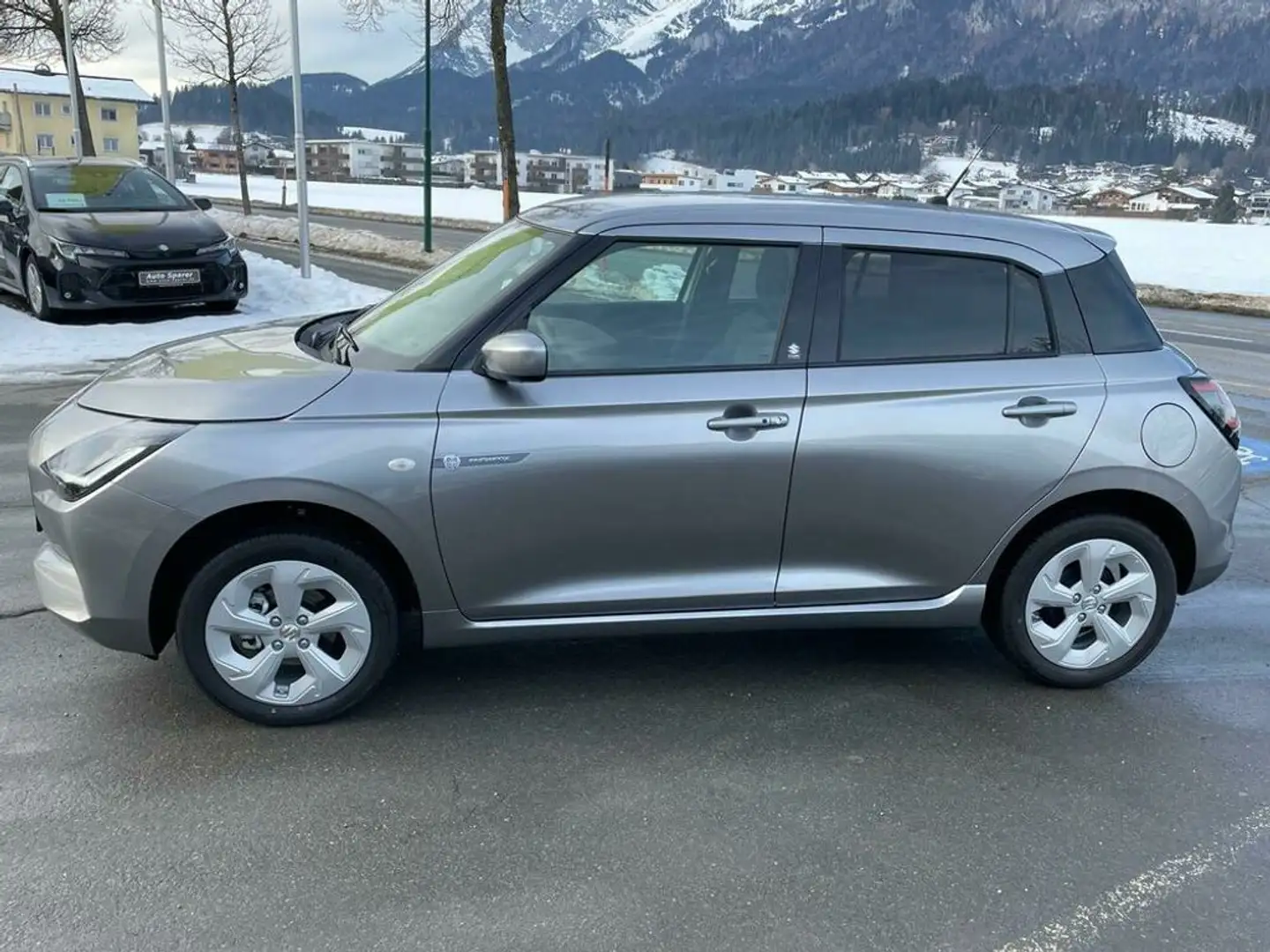 Vehicle image, number 2