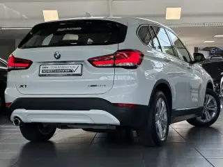 Vehicle image thumbnail, number 2