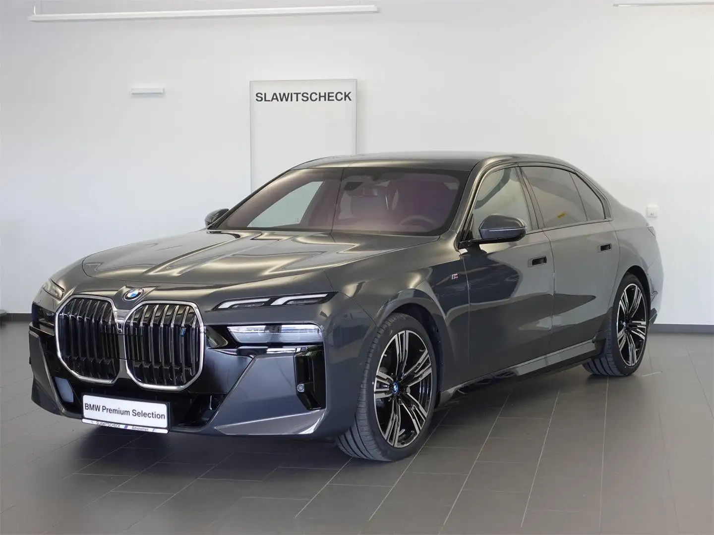 Vehicle image, number 1