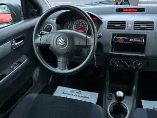 Vehicle image thumbnail, number 14