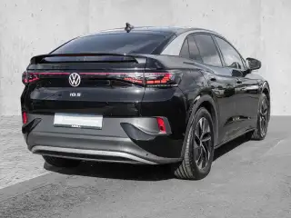 Vehicle image thumbnail, number 4