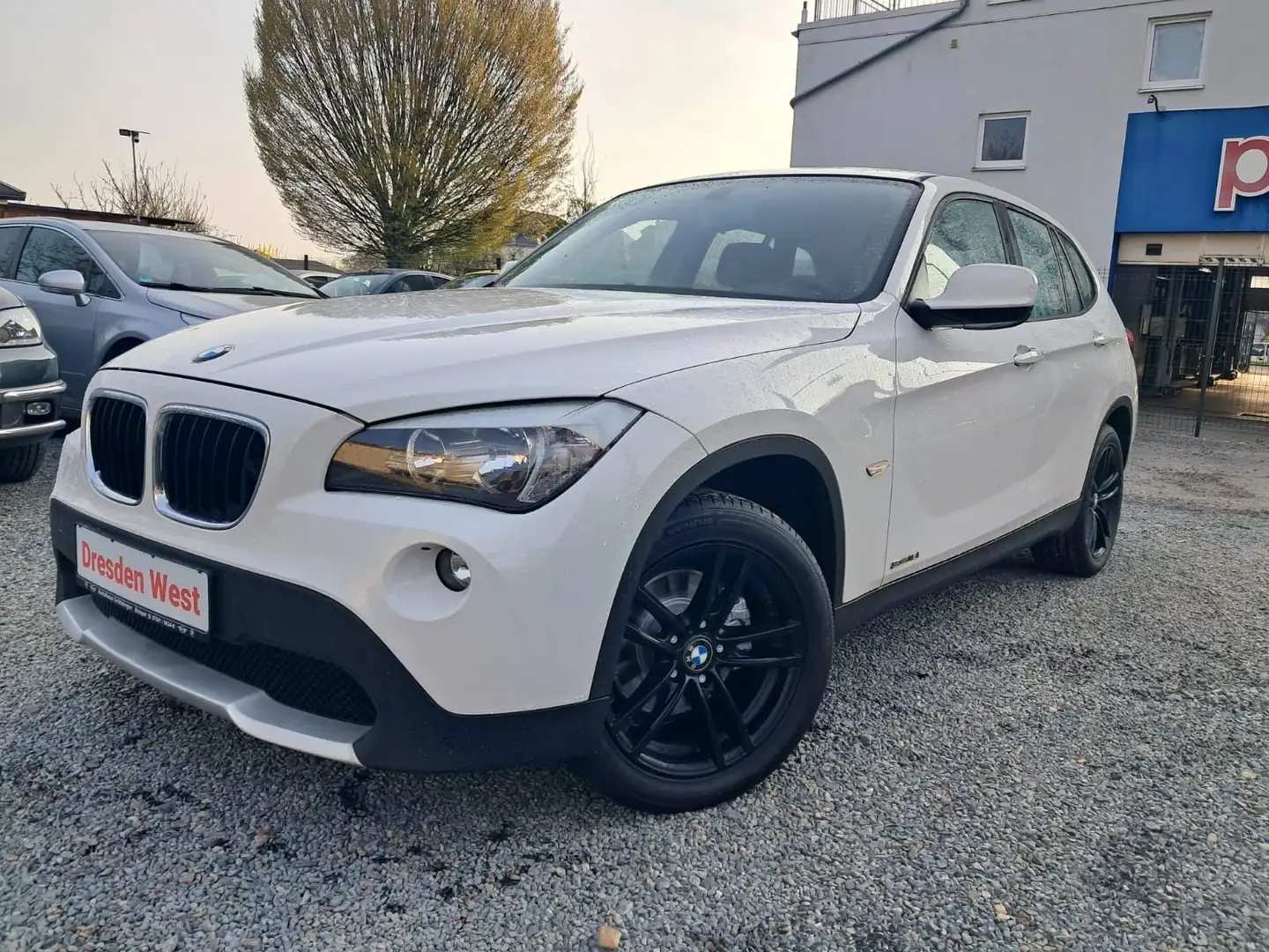 Vehicle image, number 1