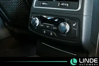 Vehicle image thumbnail, number 10