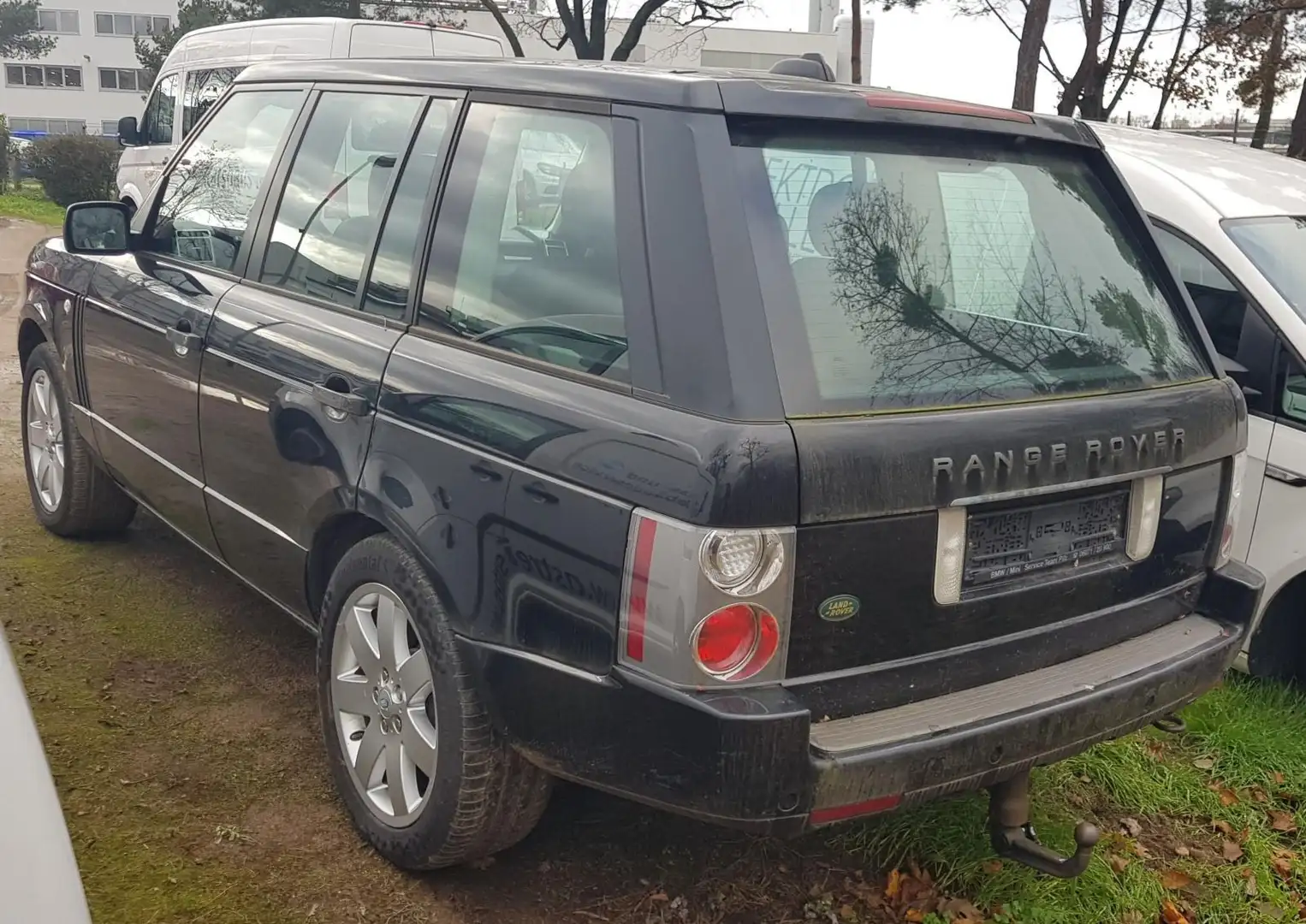 Vehicle image, number 4