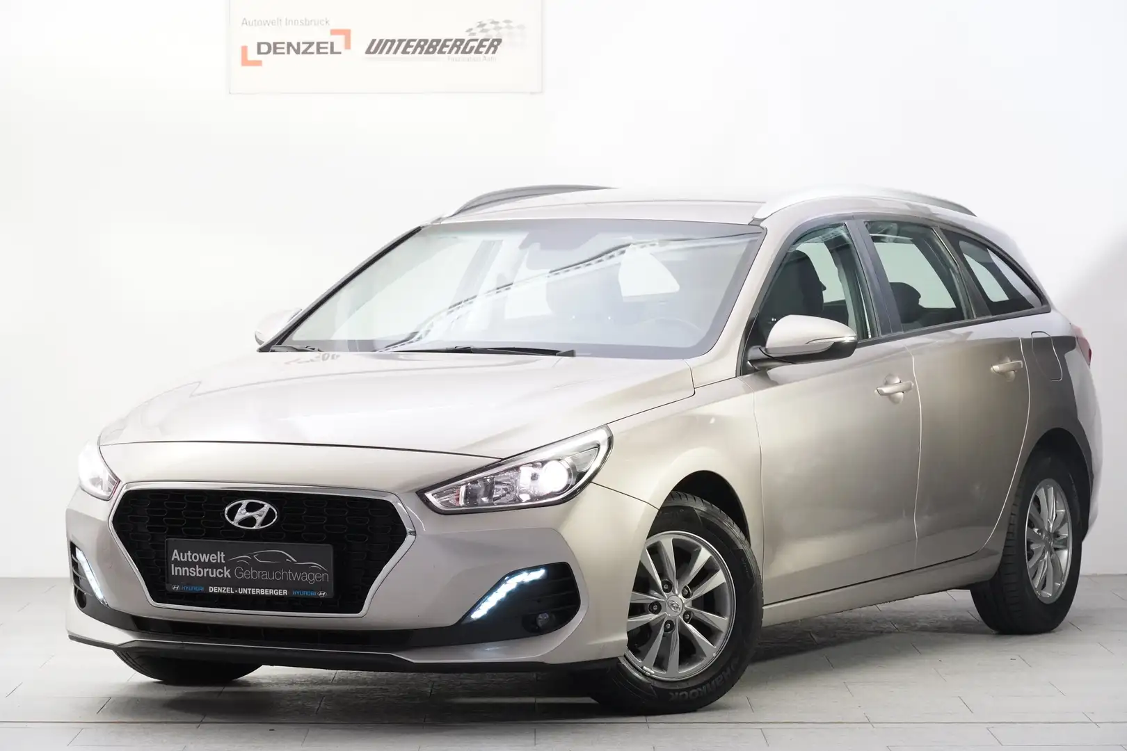 Vehicle image, number 1