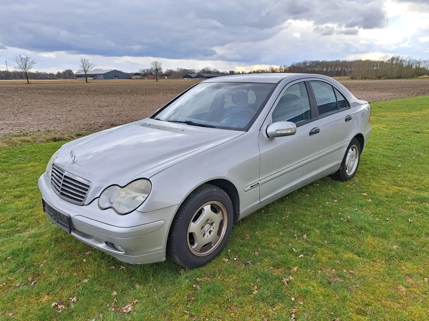 Vehicle image, number 1