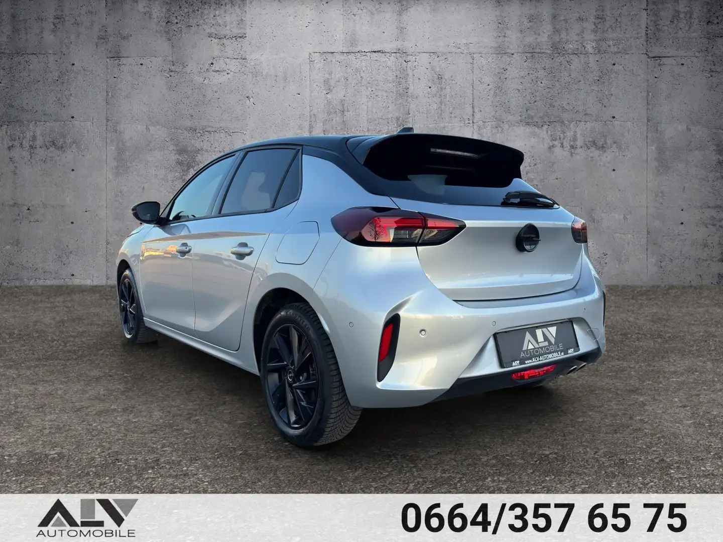 Vehicle image, number 3