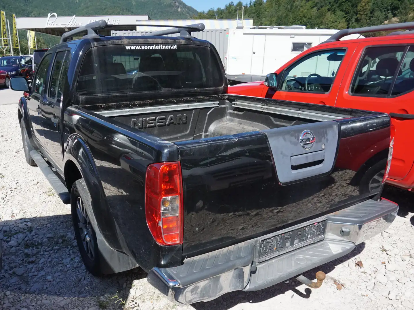 Vehicle image, number 3