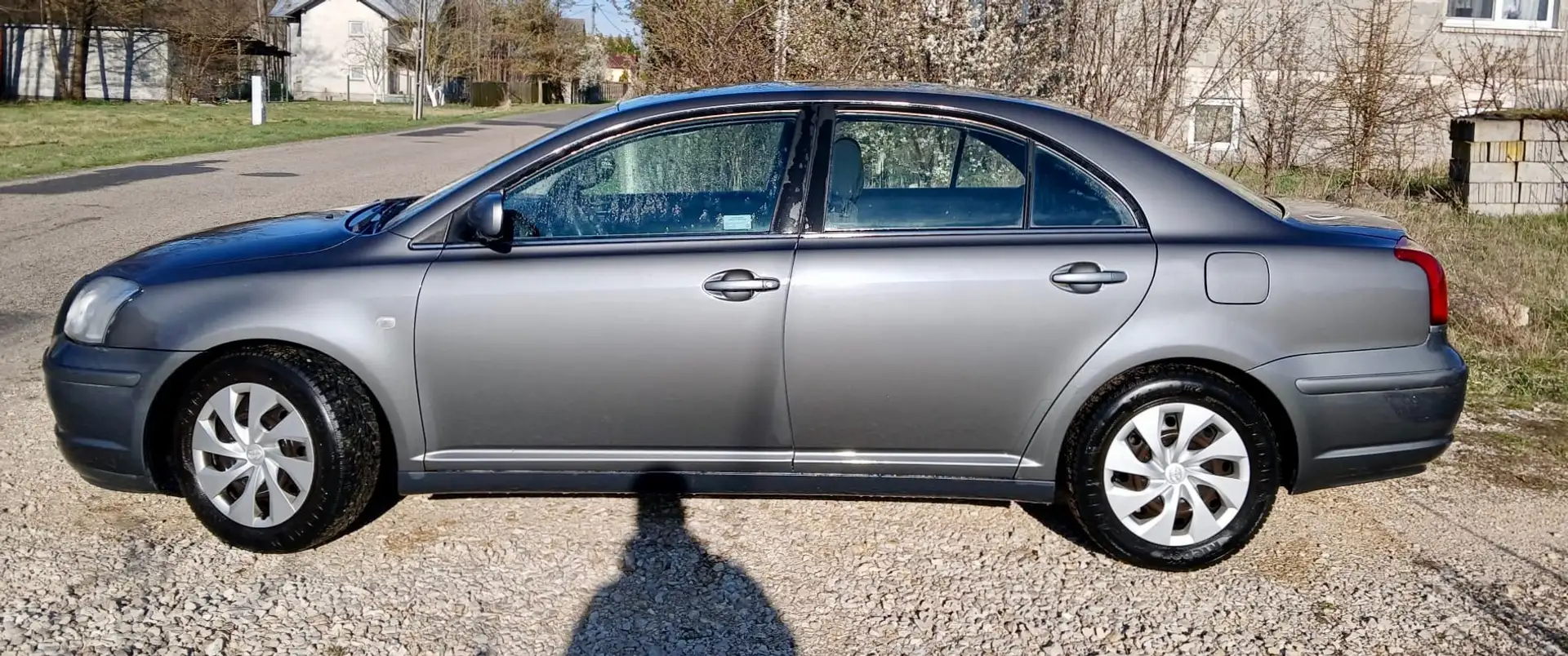 Vehicle image, number 6