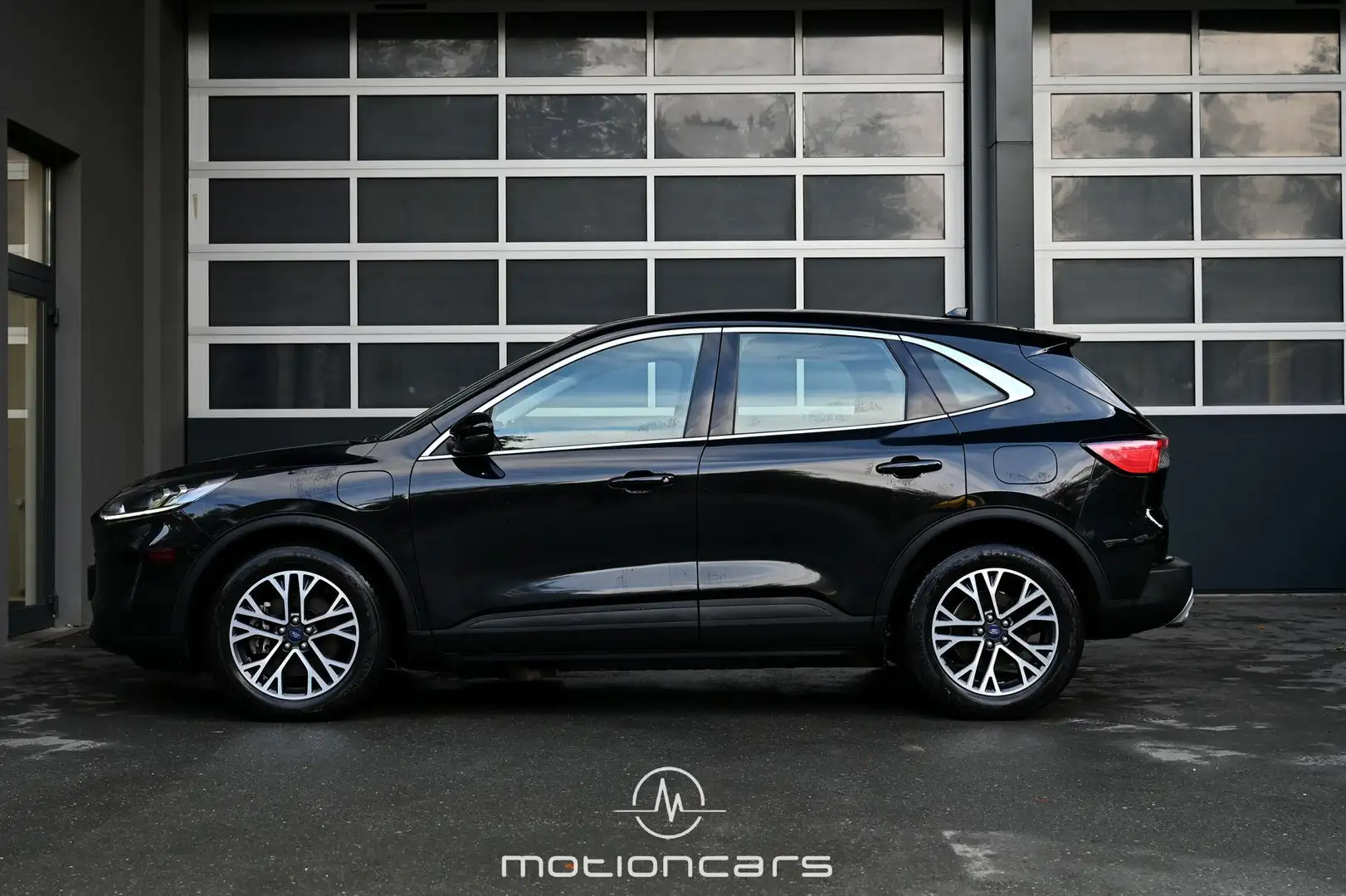 Vehicle image, number 6