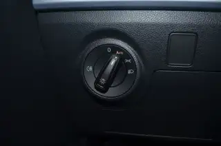 Vehicle image thumbnail, number 15