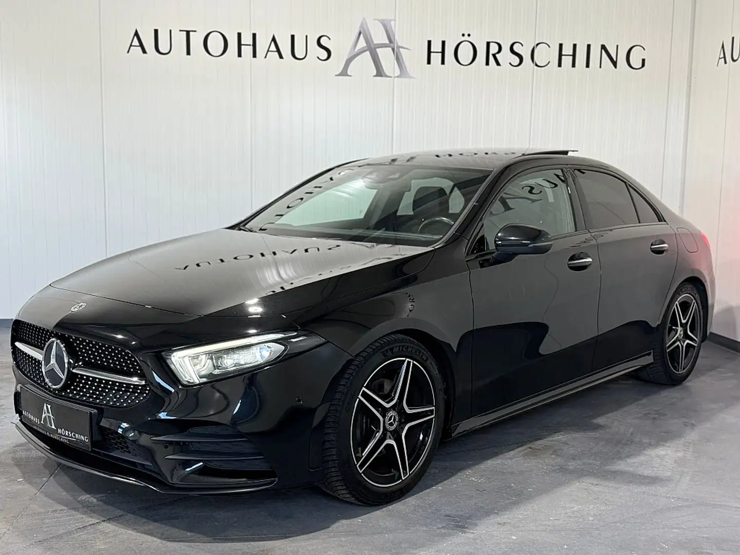 Vehicle image, number 3