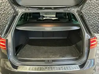 Vehicle image thumbnail, number 18