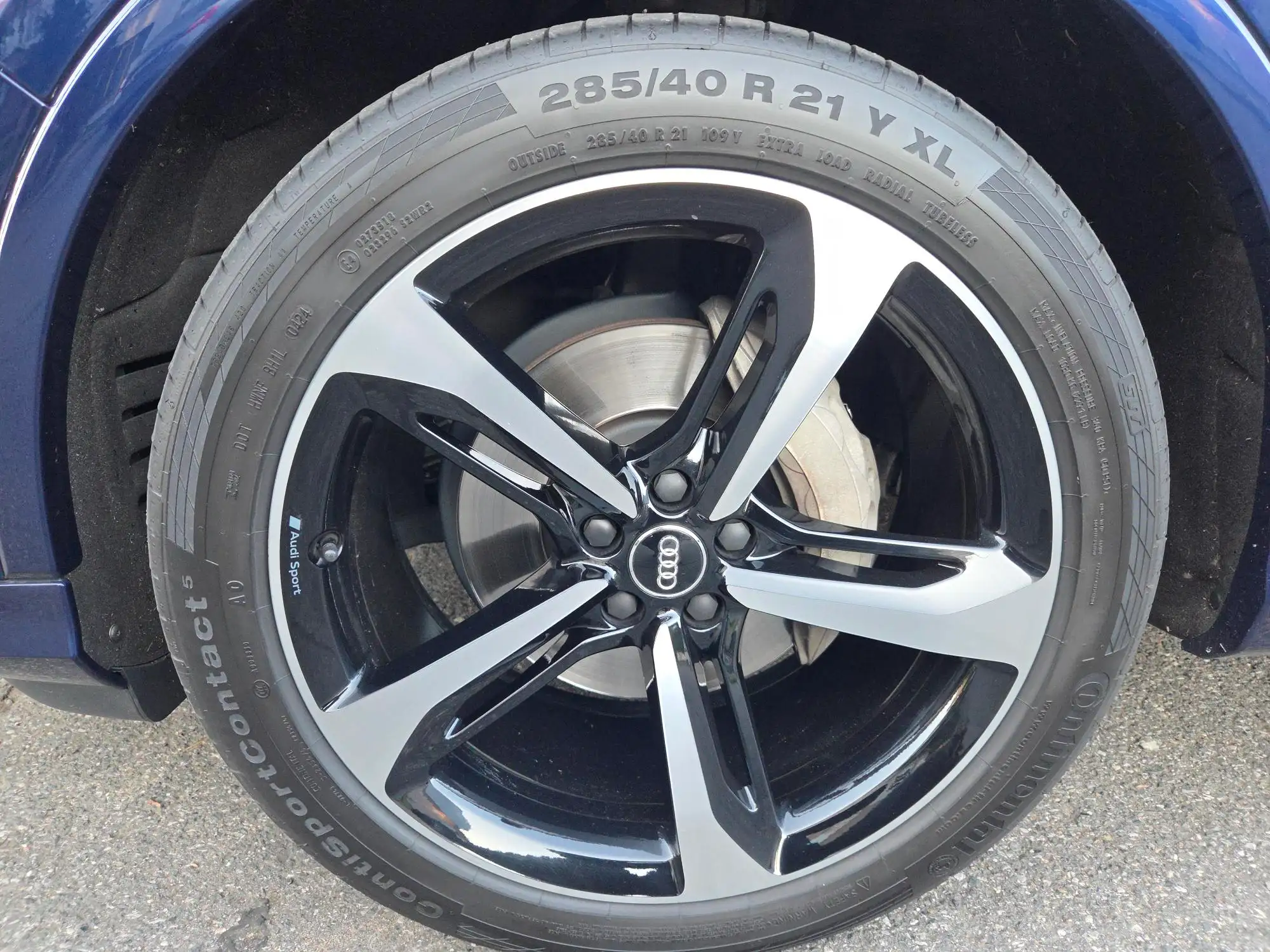 Vehicle image, number 6