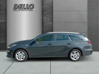 Vehicle image thumbnail, number 2