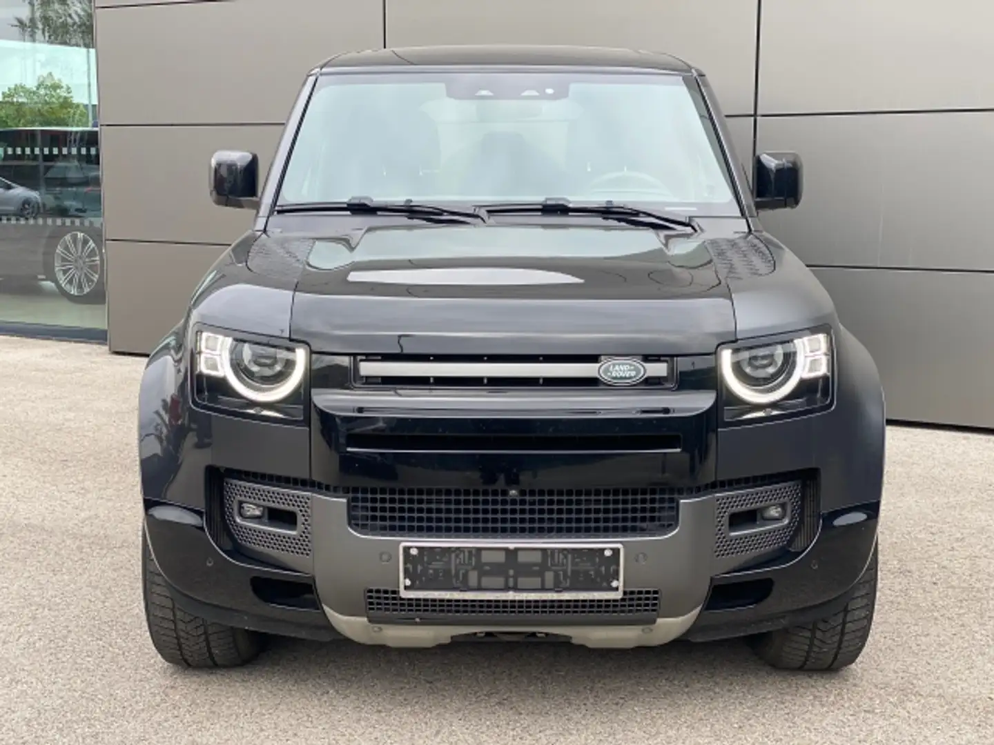 Vehicle image, number 4
