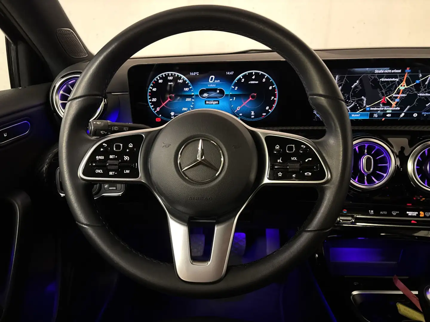Vehicle image, number 9