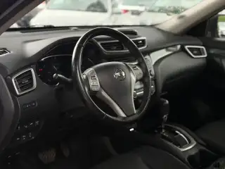 Vehicle image thumbnail, number 9