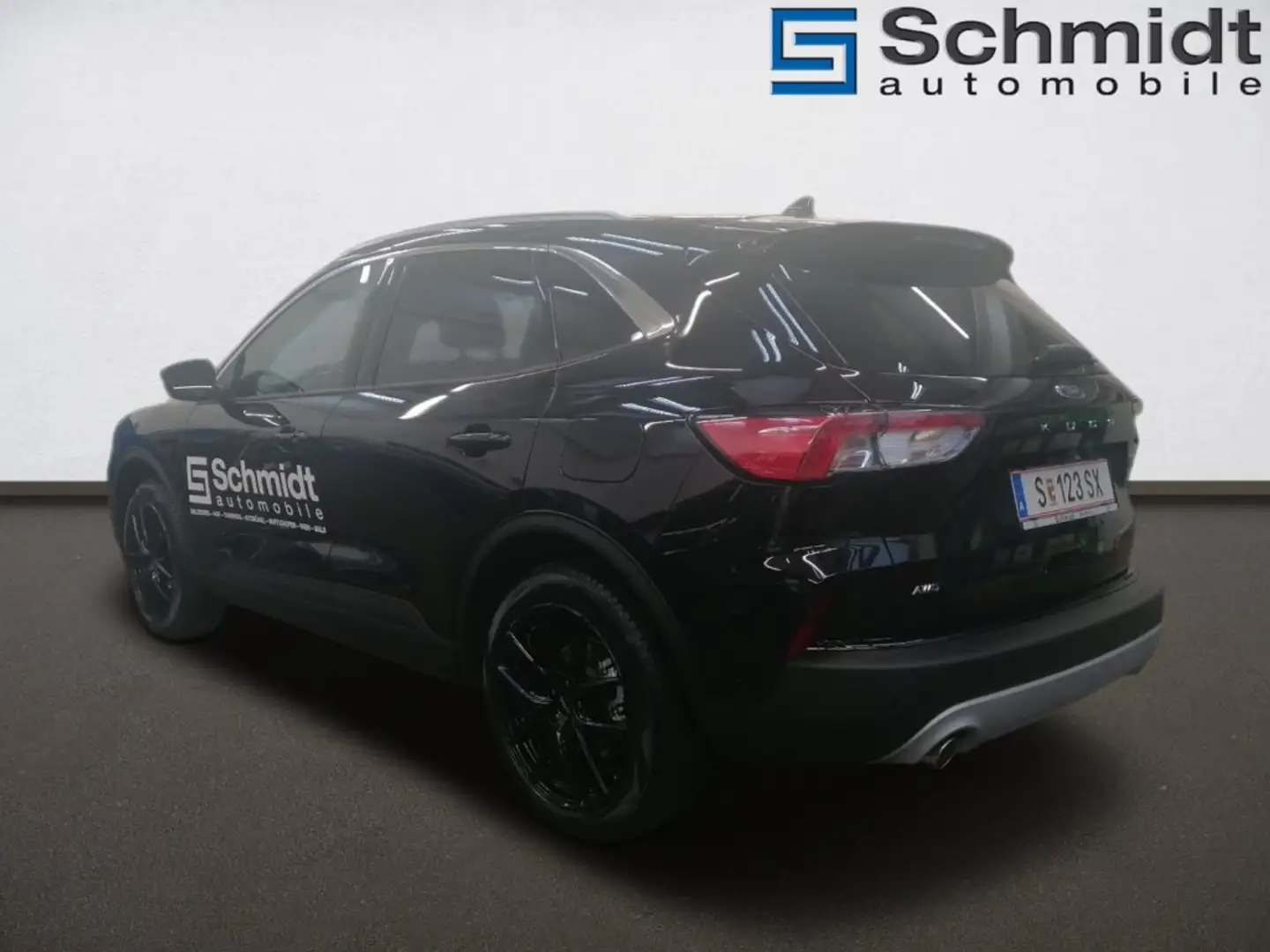 Vehicle image, number 3