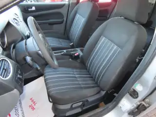 Vehicle image thumbnail, number 8