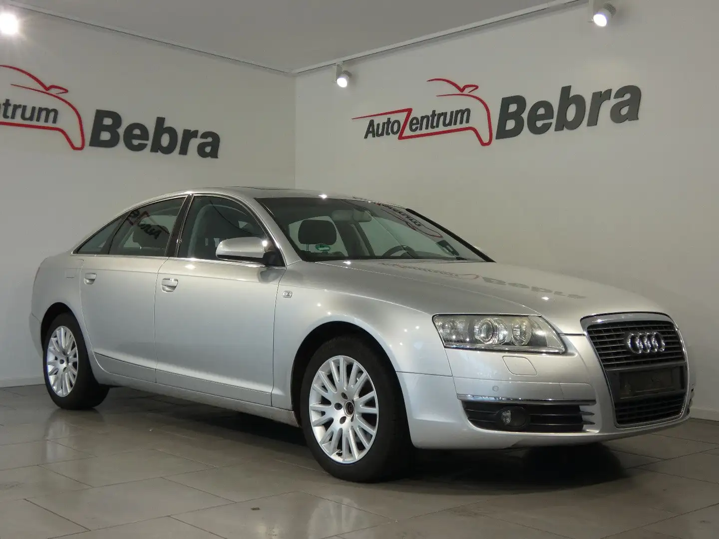 Vehicle image, number 3
