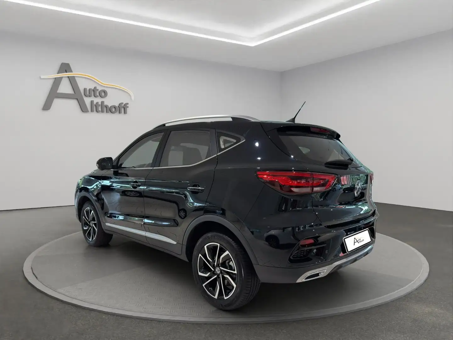 Vehicle image, number 4