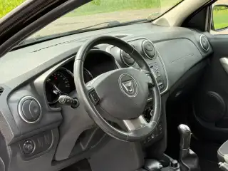 Vehicle image thumbnail, number 15