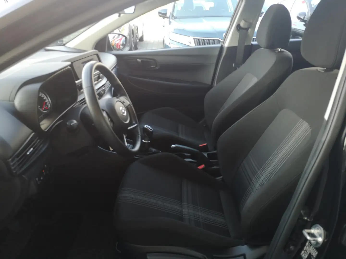 Vehicle image, number 5