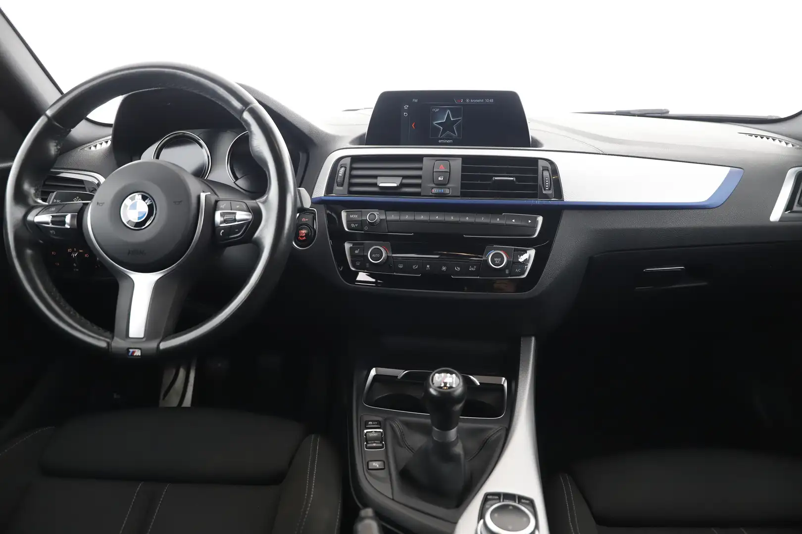 Vehicle image, number 9
