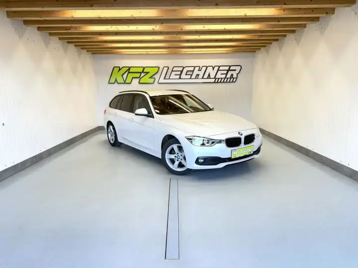 Vehicle title image