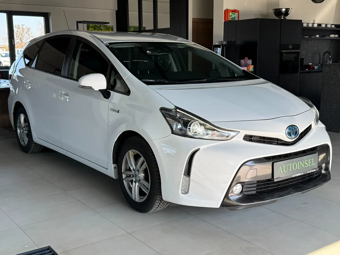 Vehicle image, number 2