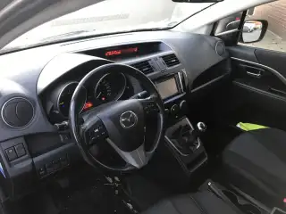 Vehicle image thumbnail, number 4